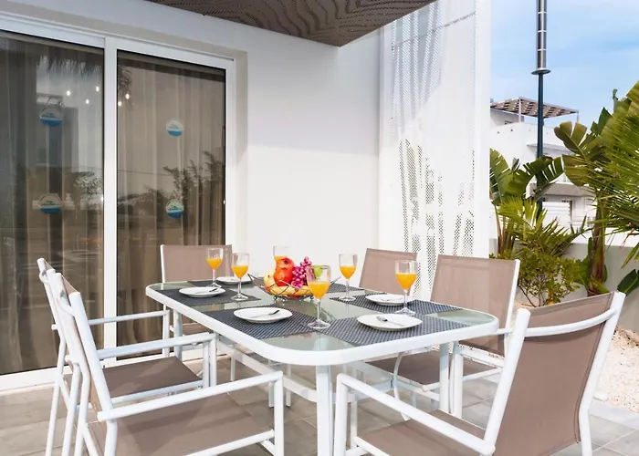 Villa Katherine - Nissi Area *