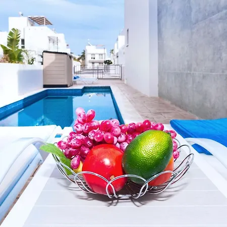 Katherine - Nissi Area