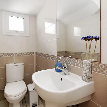 Vila Katherine - Nissi Area Ayia Napa