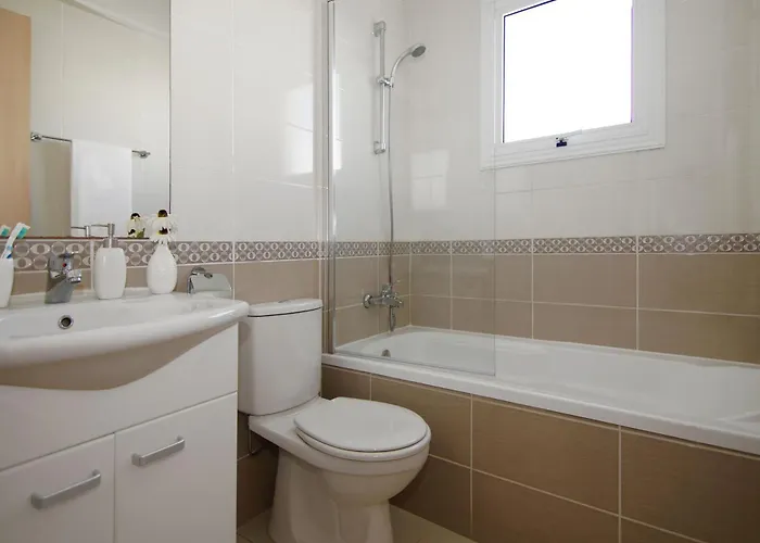 Vila Katherine - Nissi Area