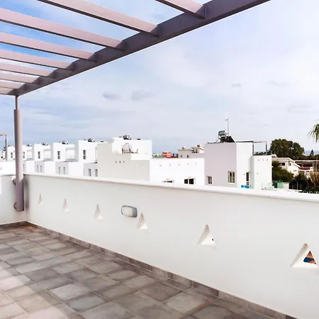 빌라 Katherine - Nissi Area *